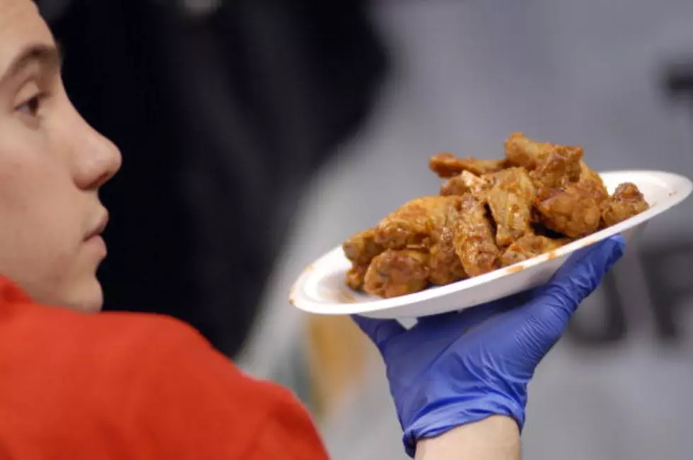 Hooters Offers Free Wings For Shredding Your Ex On Valentine’s Day